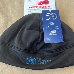 New balance 50th NYRR TCS New York City Marathon Winter  grid fleece hat